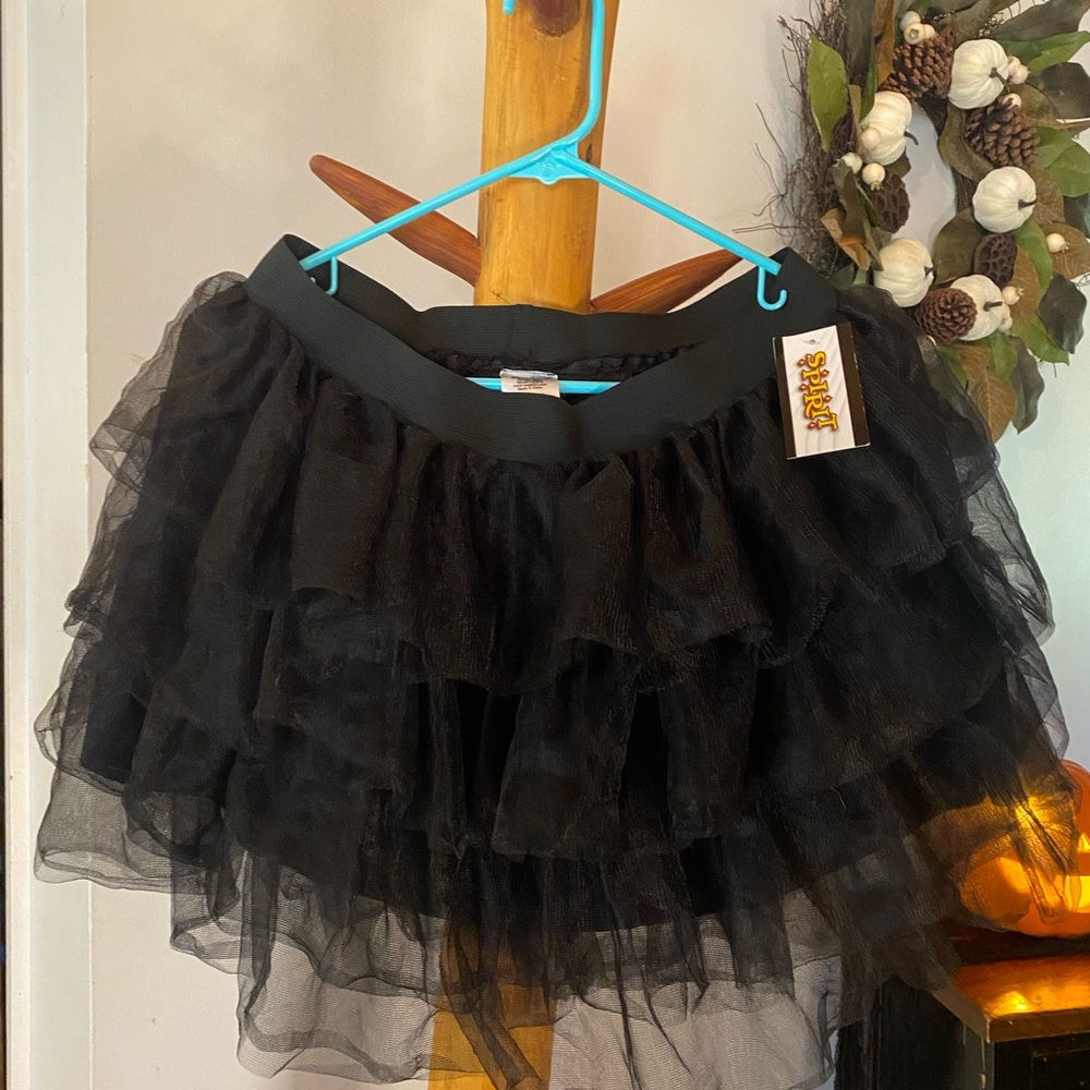 Halloween costume tutu, women’s size extra large, black, brand new